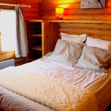 Camping Ecovillage Soleil Du Pibeste Agos-Vidalos Exterior photo