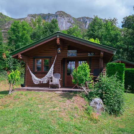 Camping Ecovillage Soleil Du Pibeste Agos-Vidalos Exterior photo